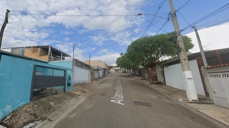 Foto 3 de 3: Casa em leilão em Bragança Paulista - SP — LOTE 001 CASA 180m² - BRAGANÇA PAULISTA