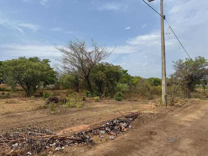 Foto 1 de 8: Imóvel em leilão em Araguacema - TO — LOTE 012 Lote nº 14, da Quadra nº 45, com área de 484,30 m², o qual está matriculado sob o nº 6.155,