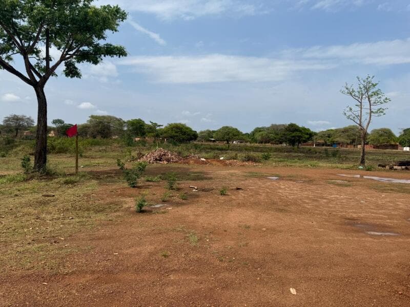 Foto 2 de 3: Imóvel em leilão em Araguacema - TO — LOTE 071 Lote nº 16 da Quadra nº 48, com área de 472,33 m², o qual está matriculado sob o nº 6.214,