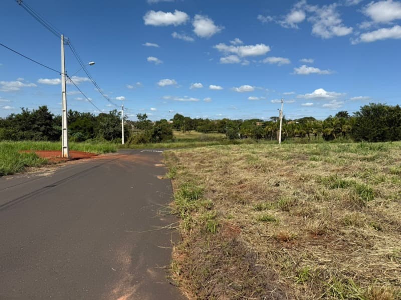 Foto 2 de 6: Terreno em leilão em Américo De Campos - SP — LOTE 002 1 Terreno Lote 5 da Quadra 2 do Loteamento Papini e Barreto