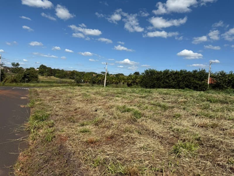 Foto 6 de 6: Terreno em leilão em Américo De Campos - SP — LOTE 002 1 Terreno Lote 5 da Quadra 2 do Loteamento Papini e Barreto