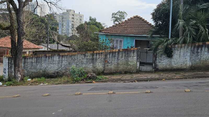 Foto 1 de 6: Terreno em leilão em Passo Fundo - RS — LOTE 001 Um Terreno Urbano