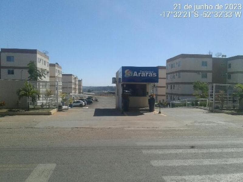 Apartamento em leilão em Mineiros - GO — LOTE 084 Apartamento