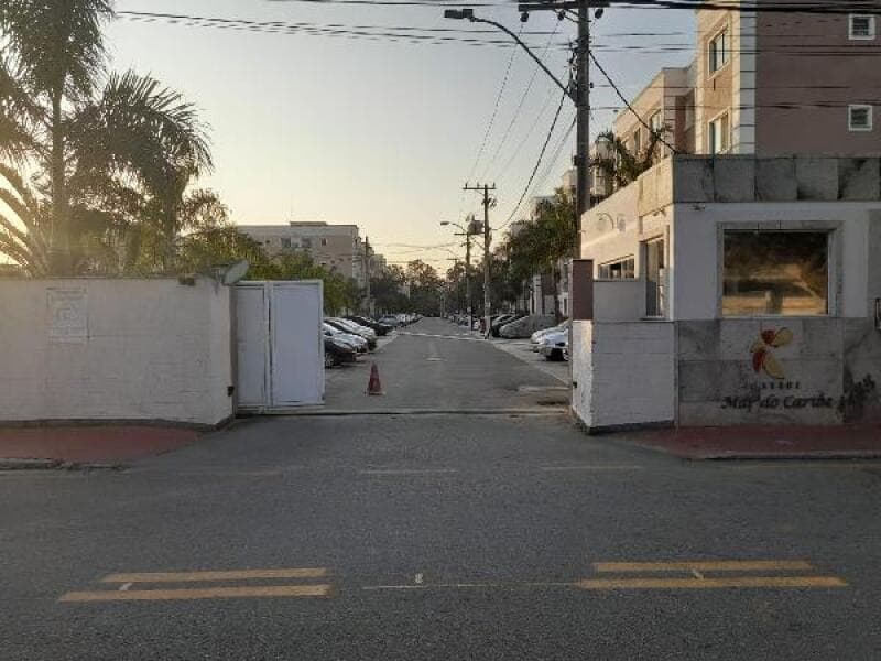Apartamento em leilão em Macaé - RJ — LOTE 315 Apartamento