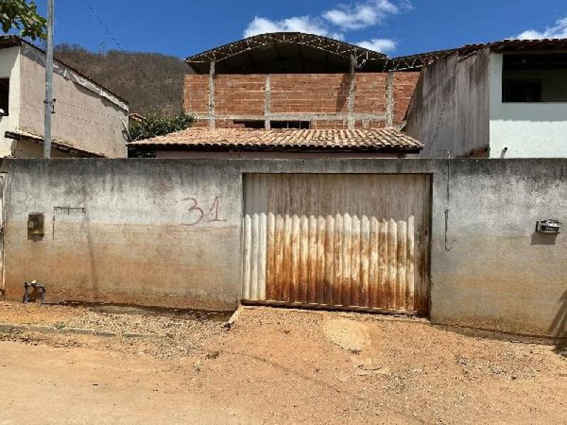 Casa em leilão em Aimorés - MG — LOTE 088 Casa