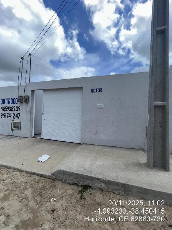 Casa em leilão em Horizonte - CE, bairro Vertente — LOTE 055 Casa