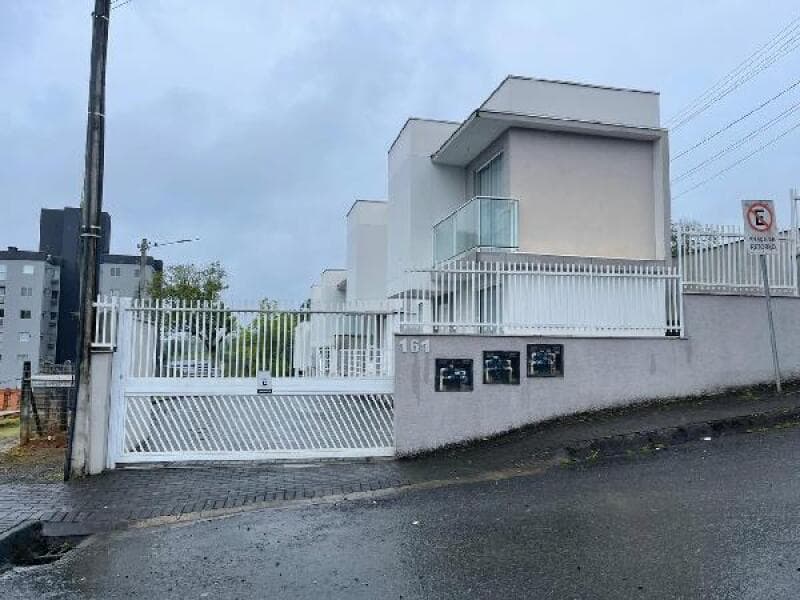 Casa em leilão em Blumenau - SC, bairro Itoupavazinha — LOTE 451 Casa