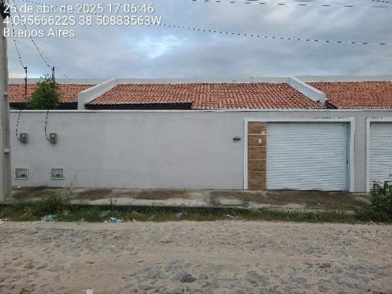 Casa em leilão em Horizonte - CE — LOTE 051 Casa