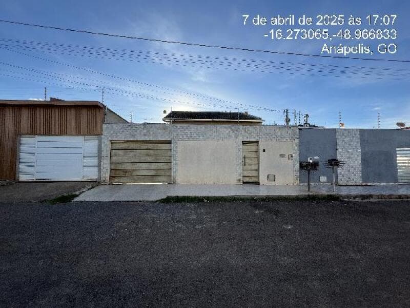 Casa em leilão em Anápolis - GO — LOTE 079 Casa