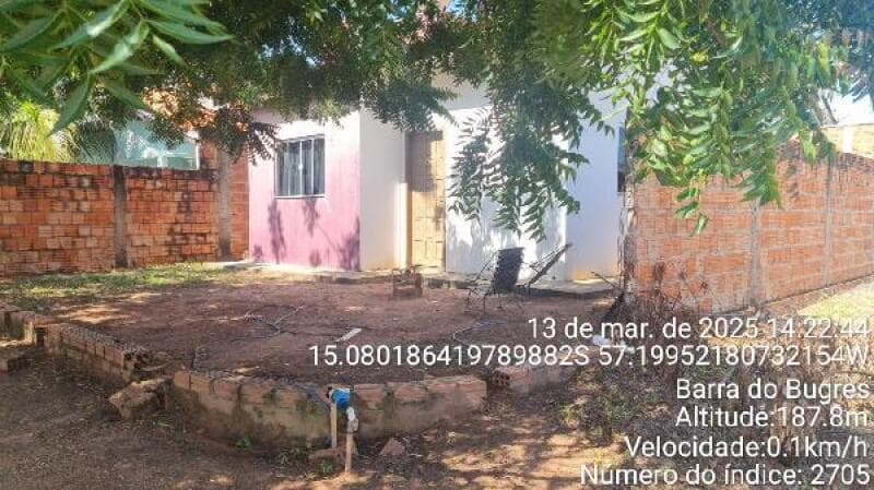 Casa em leilão em Barra Do Bugres - MT — LOTE 198 Casa