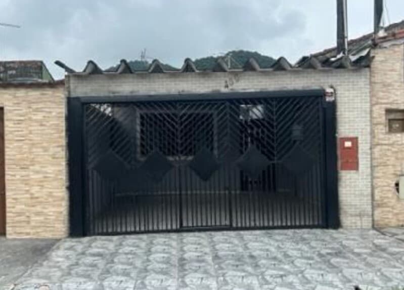 Casa em leilão em Mongaguá - SP — LOTE 502 Casa