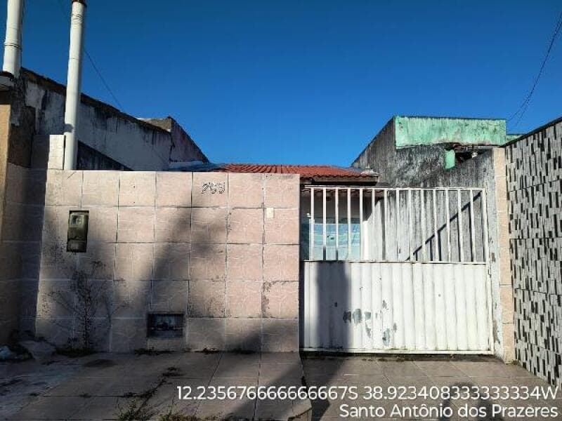 Casa em leilão em Feira De Santana - BA — LOTE 120 Casa