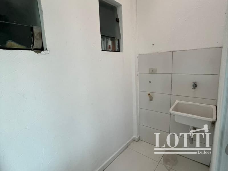 Foto 13 de 51: Comercial em leilão em São Paulo - SP, bairro Jardim Seckler — LOTE 001 Prédio Residencial