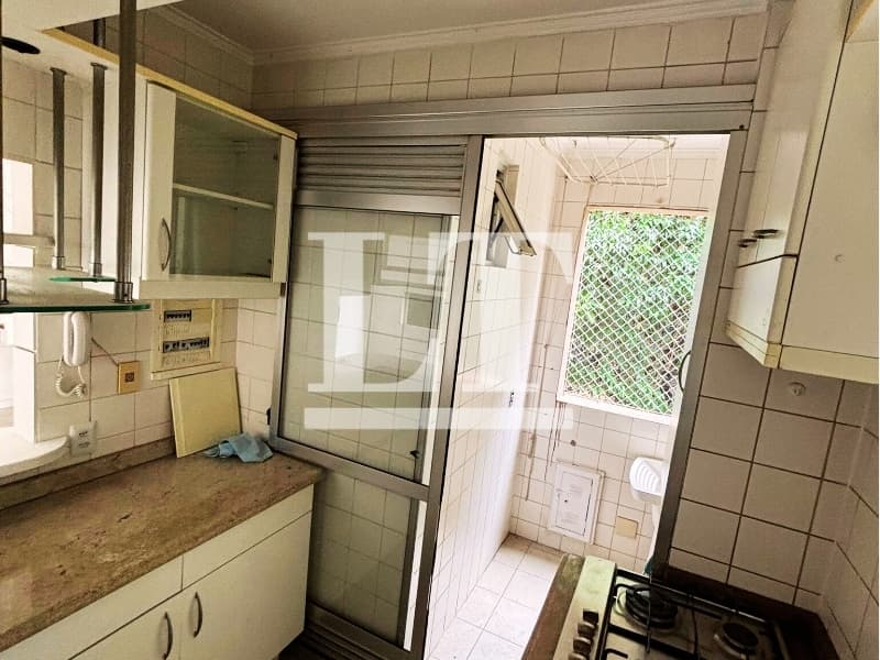 Foto 9 de 38: Apartamento em leilão em São Paulo - SP, bairro Indianópolis — LOTE 001 Apartamento 74m², 2 Quartos e 1 Vaga