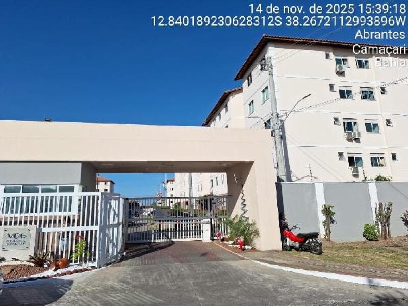 Apartamento em leilão em Camaçari - BA, bairro Grama Abrantes — LOTE 011 Apartamento