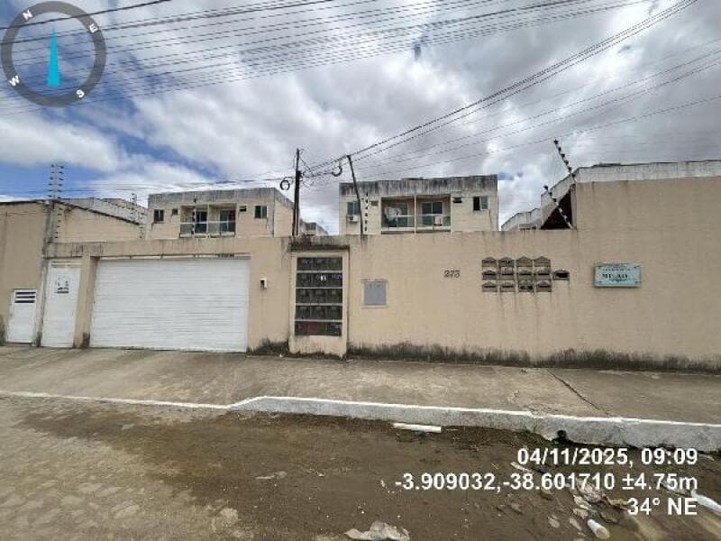 Apartamento em leilão em Pacatuba - CE, bairro Pavuna — LOTE 049 Apartamento