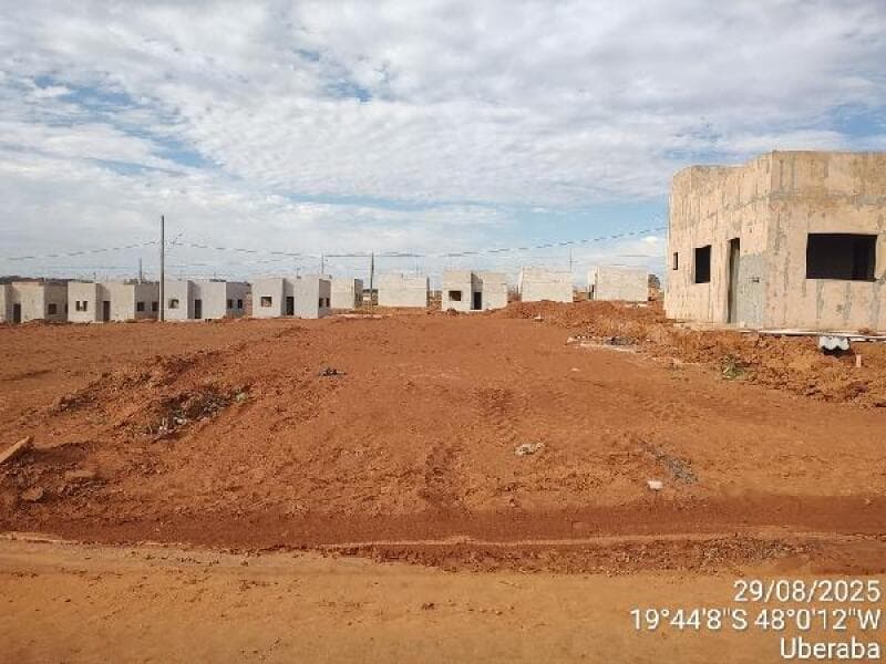 Terreno em leilão em Uberaba - MG — LOTE 161 Terreno