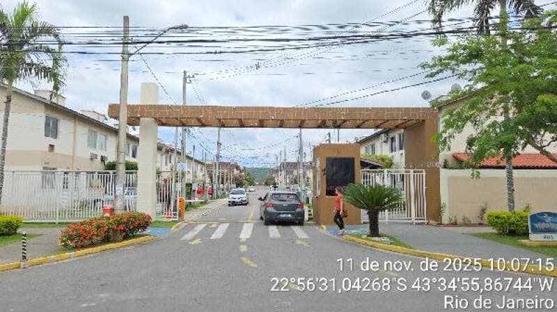 Apartamento em leilão em Rio De Janeiro - RJ, bairro Guaratiba — LOTE 331 Apartamento