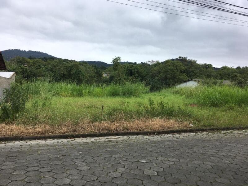 Foto 2 de 4: Terreno em leilão em Blumenau - SC — LOTE 001 Terreno na rua Tenente Carlos Deeke com 5.000,30m2 (Blumenau/SC)