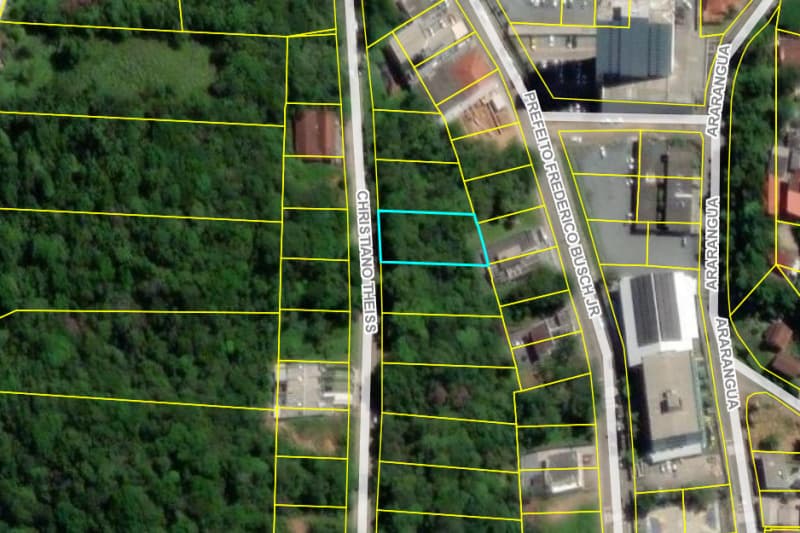 Terreno em leilão em Blumenau - SC — LOTE 001 Terreno na rua Christiano Theiss com 922,20m2 (Blumenau/SC)