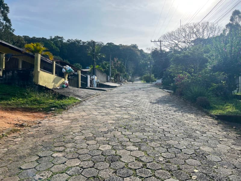 Foto 3 de 5: Terreno em leilão em Joinville - SC, bairro Boa Vista — LOTE 001 TERRENO EM JOINVILLE/SC, BAIRRO BOA VISTA