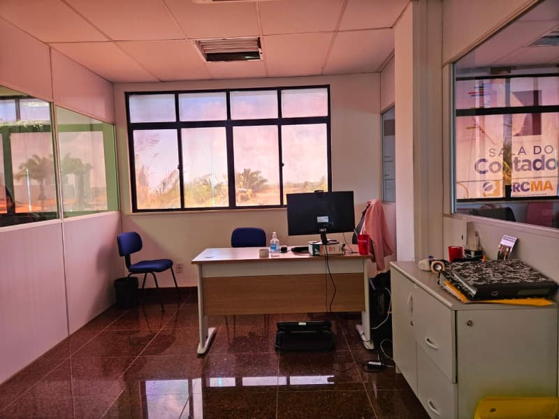 Foto 8 de 34: Comercial em leilão em São Luís - MA — LOTE 001 Prédio comercial no Calhau, São Luís/MA com área construída de 1.215,05 m²