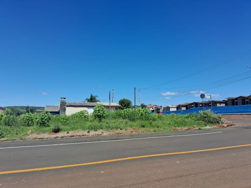 Terreno em leilão em Campinas Do Sul - RS — LOTE 001 UM IMÓVEL constituído de PARTE DO LOTE URBANO Nº 02, da Quadra nº 94, com área de 400,00m²