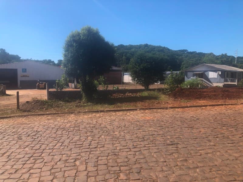 Foto 2 de 10: Casa em leilão em Maximiliano De Almeida - RS — LOTE 001 LOTE URBANO Nº 01”C”, da Quadra nº 44, com a área de 500,14m² em MAXIMILIANO DE ALMEIDA/RS