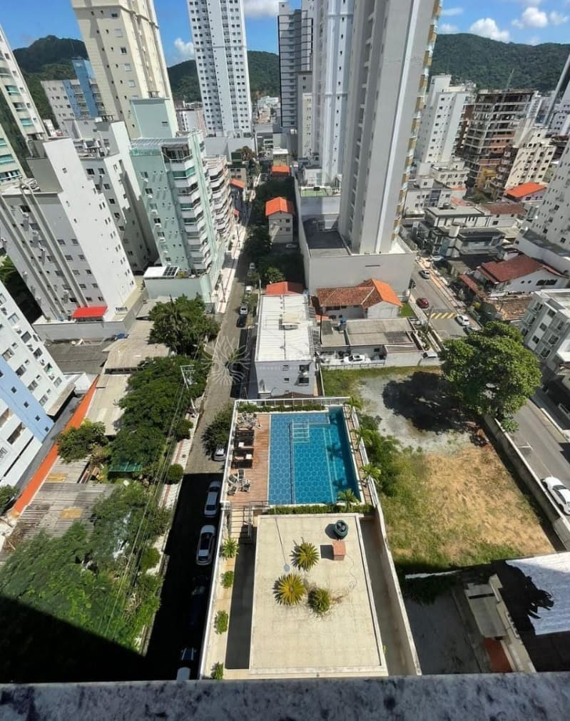 Foto 3 de 36: Apartamento em leilão em Balneário Camboriú - SC — LOTE 001-1 APARTAMENTO nº 801 do Edifício Sangiovese, situado na Rua 1121, nº 100, Centro, com área
