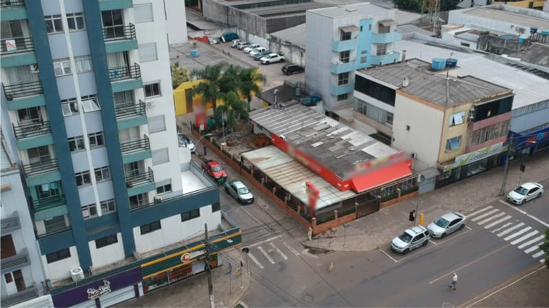 Foto 2 de 18: Terreno em leilão em Passo Fundo - RS, bairro Centro — LOTE 001 A FRAÇÃO IDEAL DE 33,33% SOBRE O TERRENO URBANO, com a área superficial de 1.133,77m² em PA
