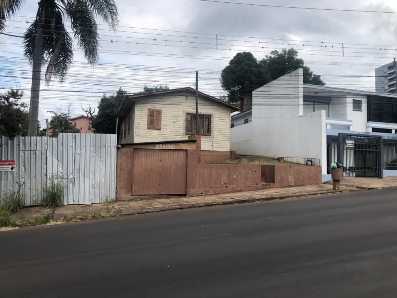 Foto 9 de 9: Terreno em leilão em Passo Fundo - RS, bairro Centro — LOTE 002 UM TERRENO URBANO, com a área superficial de 566,50m² + Benfeitoria em PASSO FUNDO/RS