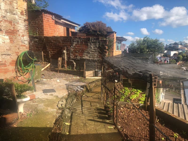 Foto 7 de 24: Terreno em leilão em Erechim - RS, bairro São Cristóvão — LOTE 006 LOTE URBANO Nº 07, de Parte do Setor “C”, da Vila Operária, com área de 703,28m², em ERECHI