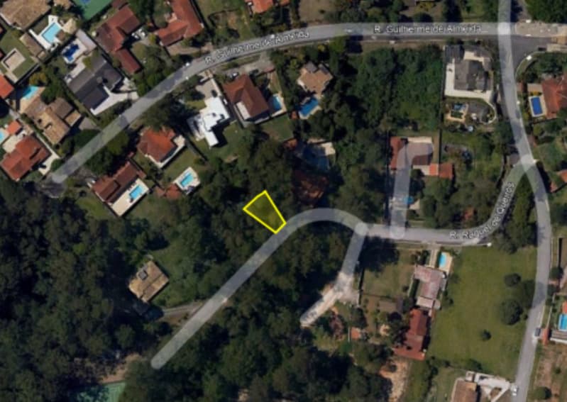 Foto 5 de 5: Terreno em leilão em Cotia - SP — LOTE 001 Terreno de 920,00 m² no Lot. Granja Caiapiá em Cotia/SP