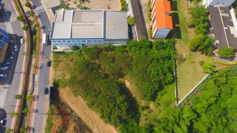 Foto 4 de 4: Terreno em leilão em Porto Feliz - SP, bairro Pinheirinho — LOTE 001 Terreno de 4.220,32m² em Porto Feliz/SP