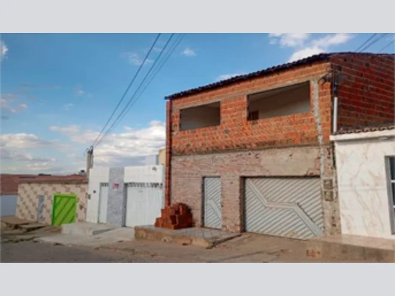 Foto 5 de 8: Casa em leilão em Afogados Da Ingazeira - PE, bairro Sobreira — Casa - Afogados da Ingazeira - PE