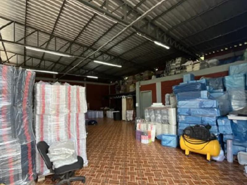 Foto 7 de 8: Casa em leilão em Passo Fundo - RS, bairro Loteamento Professor Schisler — Prédio - Passo Fundo - RS