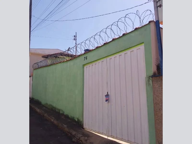 Foto 5 de 5: Casa em leilão em Alfenas - MG, bairro Jardim São Carlos — Casa - Alfenas - MG
