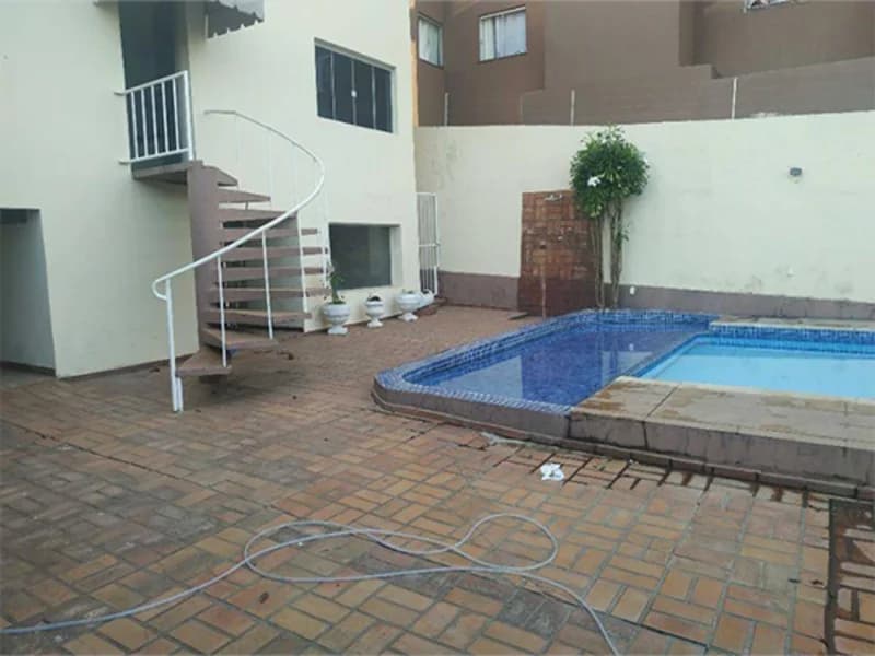 Foto 4 de 62: Casa em leilão em Cuiabá - MT, bairro Jardim Mariana — Casa - Cuiabá - MT