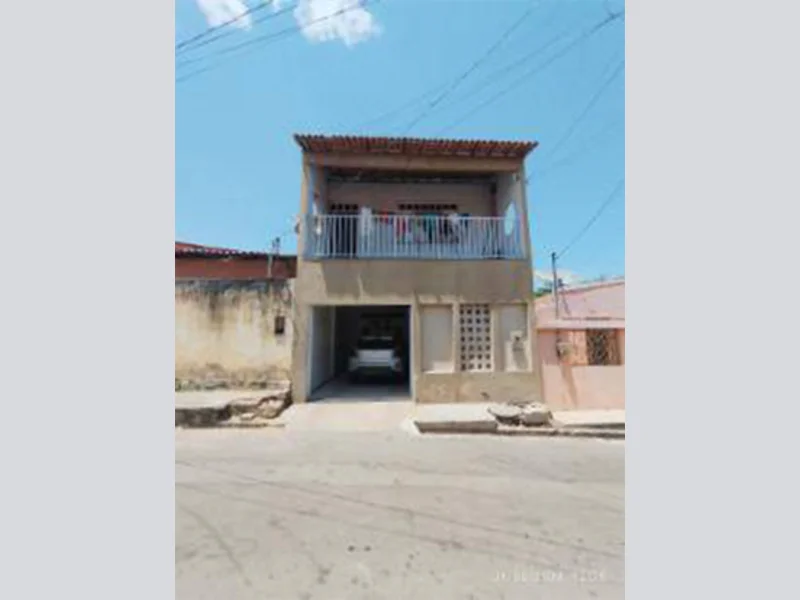 Foto 2 de 25: Casa em leilão em Bacabal - MA, bairro Centro — Casa - Bacabal - MA