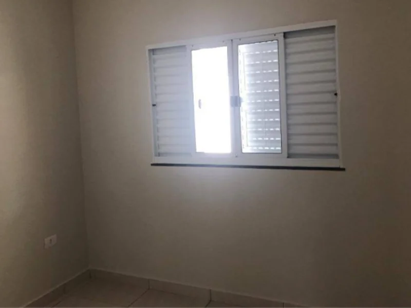 Foto 5 de 21: Casa em leilão em Sarandi - PR, bairro Parque Residencial Bela Vista - 2ª Parte — Casa - Sarandi - PR