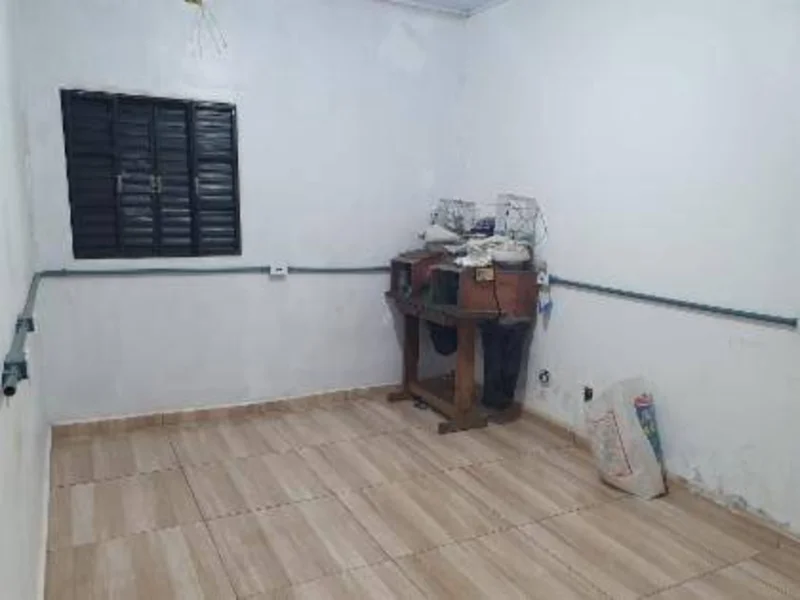 Foto 2 de 14: Casa em leilão em Foz Do Iguaçu - PR, bairro Jardim Europa — Casa - Foz do Iguaçu - PR
