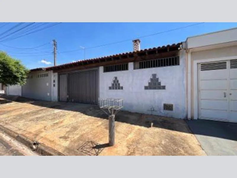 Foto 4 de 16: Casa em leilão em Jaboticabal - SP — Casa - Jaboticabal - SP