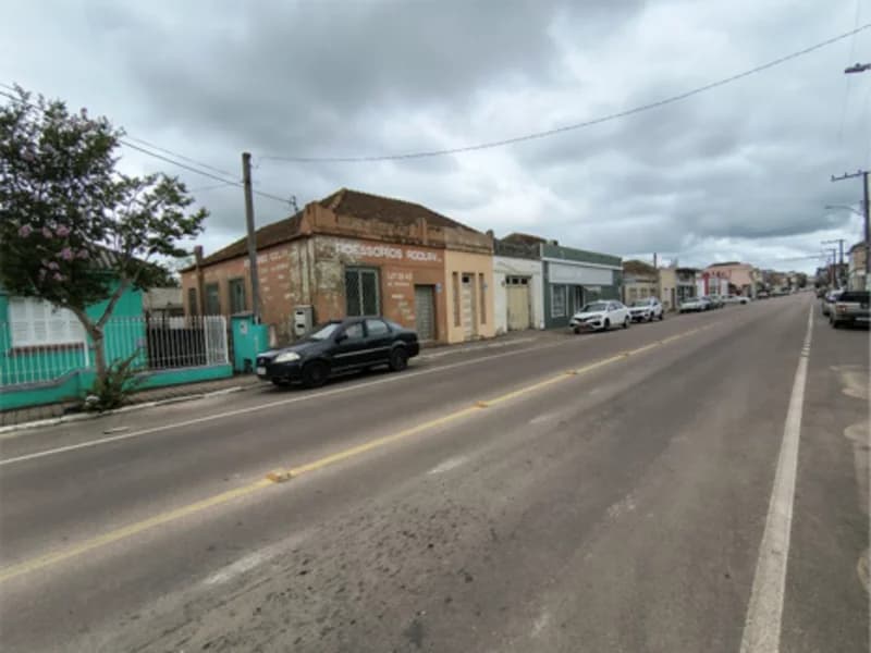 Foto 7 de 9: Casa em leilão em Camaquã - RS, bairro Centro — Casa - Camaquã - RS