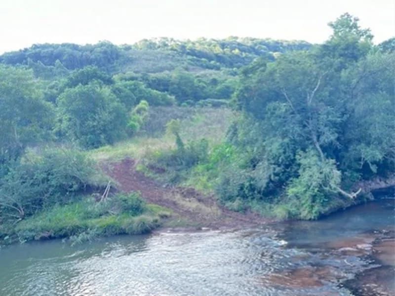 Foto 12 de 13: Terreno em leilão em Braga - RS — Fração de Terras - Braga - RS