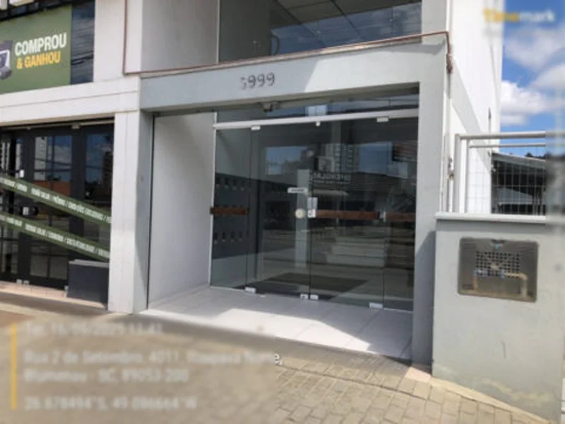 Foto 3 de 20: Comercial em leilão em Blumenau - SC, bairro Itoupava Norte — Sala - Blumenau - SC