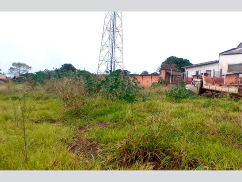 Foto 8 de 18: Terreno em leilão em Apucarana - PR, bairro Industrial Zona Oeste Ii — Terreno - Apucarana - PR