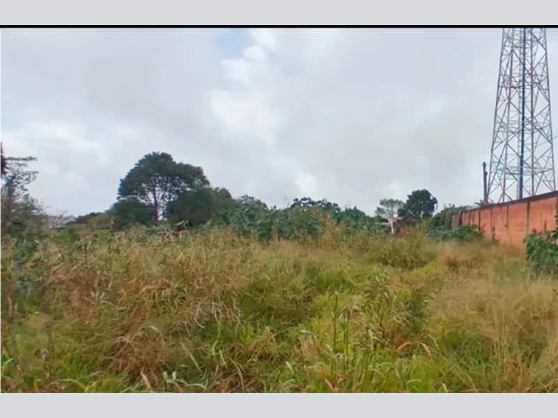 Foto 13 de 18: Terreno em leilão em Apucarana - PR, bairro Industrial Zona Oeste Ii — Terreno - Apucarana - PR