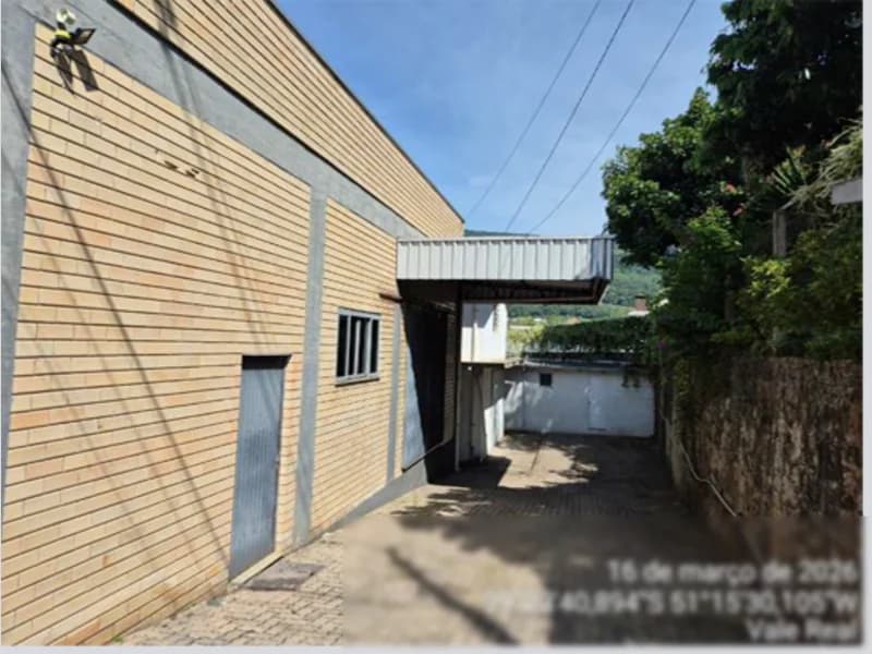Foto 11 de 15: Comercial em leilão em Vale Real - RS, bairro Centro — Galpão - Vale Real - RS