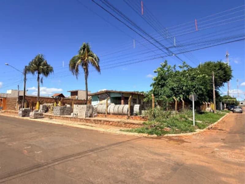 Foto 13 de 24: Comercial em leilão em Sonora - MS, bairro Centro — Prédio - Sonora - MS