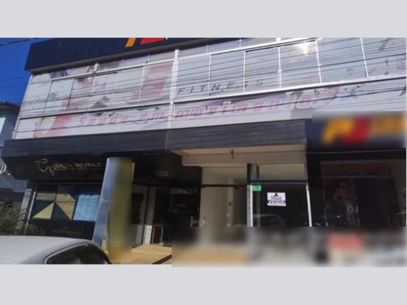 Foto 1 de 25: Comercial em leilão em Cerro Largo - RS, bairro Centro — Prédio - Cerro Largo - RS